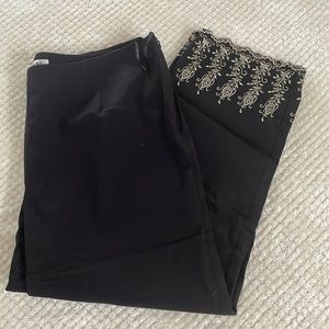 Alfani embroidered capri pant